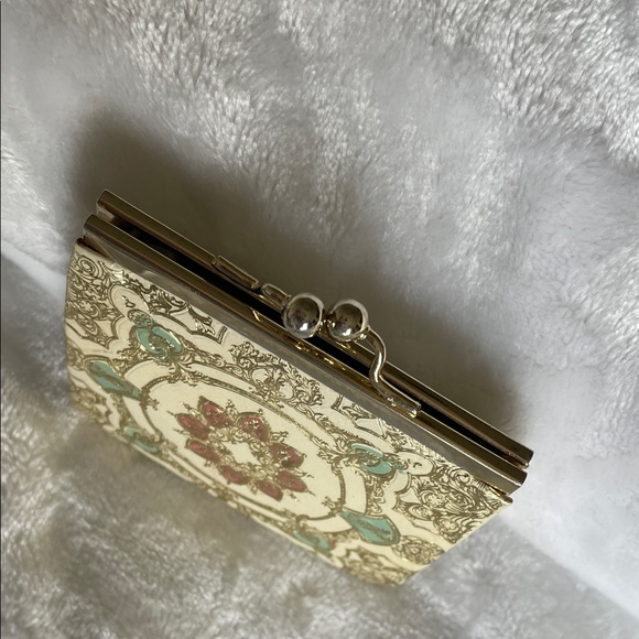 Vintage Leather Coin Purse - Picture 10 of 10